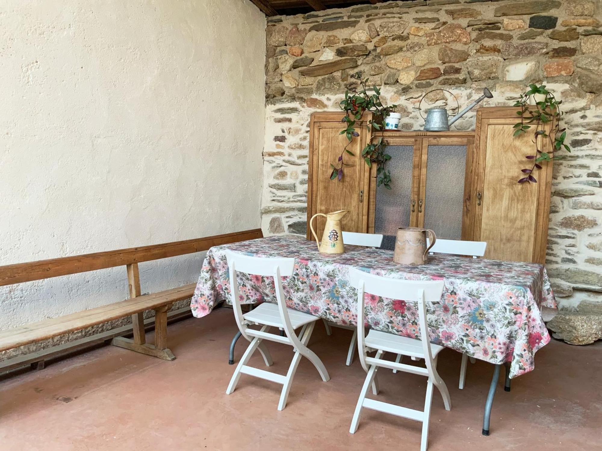 La Grulla Dorada Guest House Perales del Puerto Ngoại thất bức ảnh